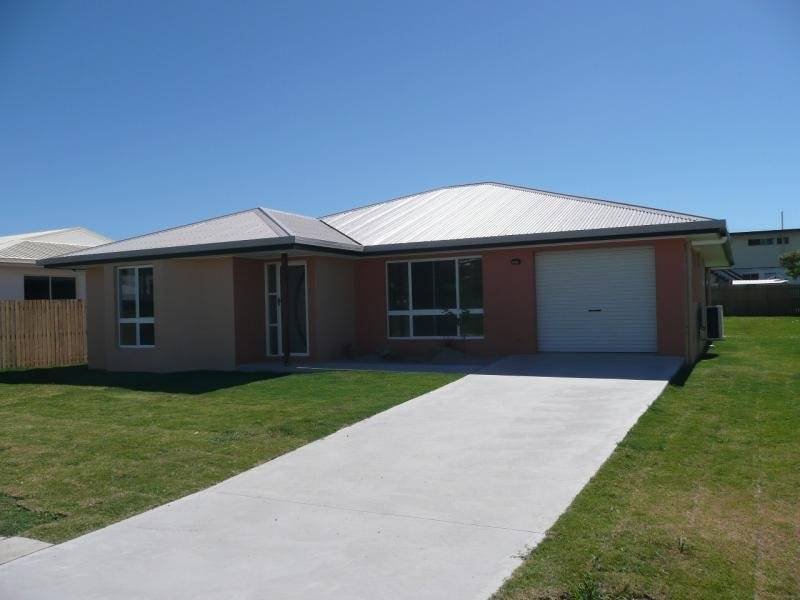 13 Hillview PLACE, Bowen, Qld 4805 Property Details
