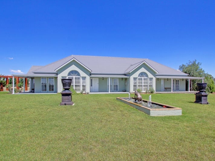 77 Drive, Runowaters, NSW 2580