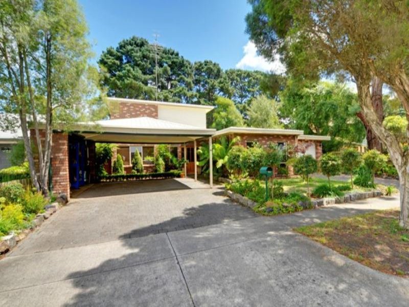 25 Sunderland Circuit, Traralgon, Vic 3844 Property Details