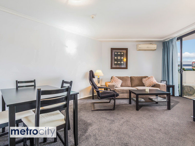 Sold Property Prices & Auction Results in Dornoch Terrace, Brisbane