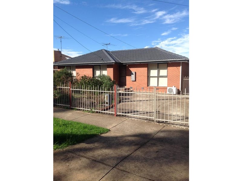 489 High Street, Melton, Vic 3337