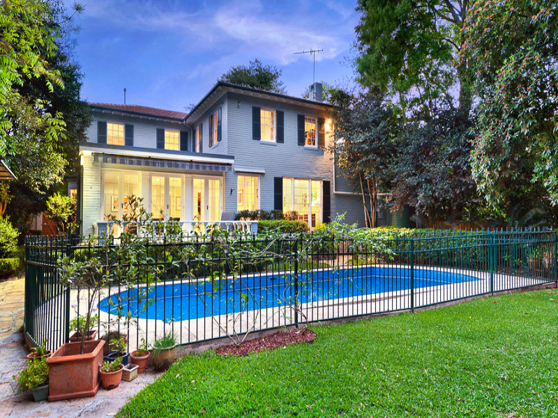 33 Hastings Road, Warrawee, NSW 2074