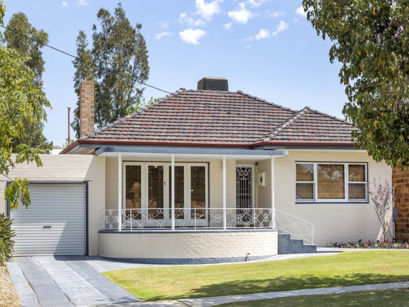 147 Gwenyfred Road, Kensington, WA 6151 Property Details