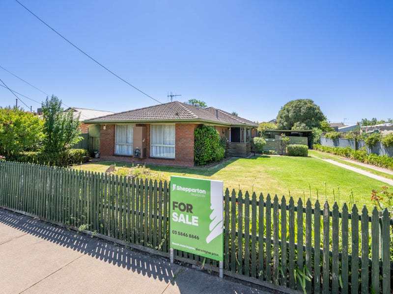 25 Tilton Street, Shepparton, Vic 3630 House for Sale