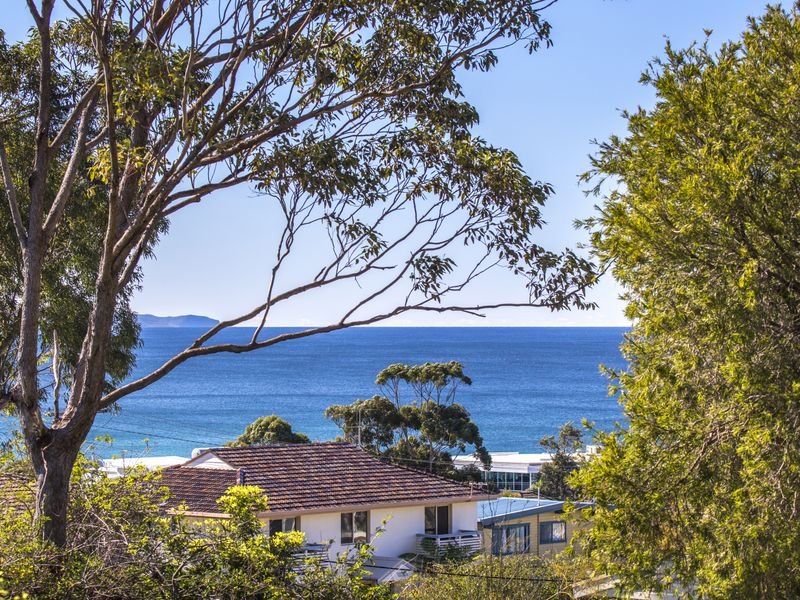 17 Seaview Street, Mollymook, NSW 2539 Property Details