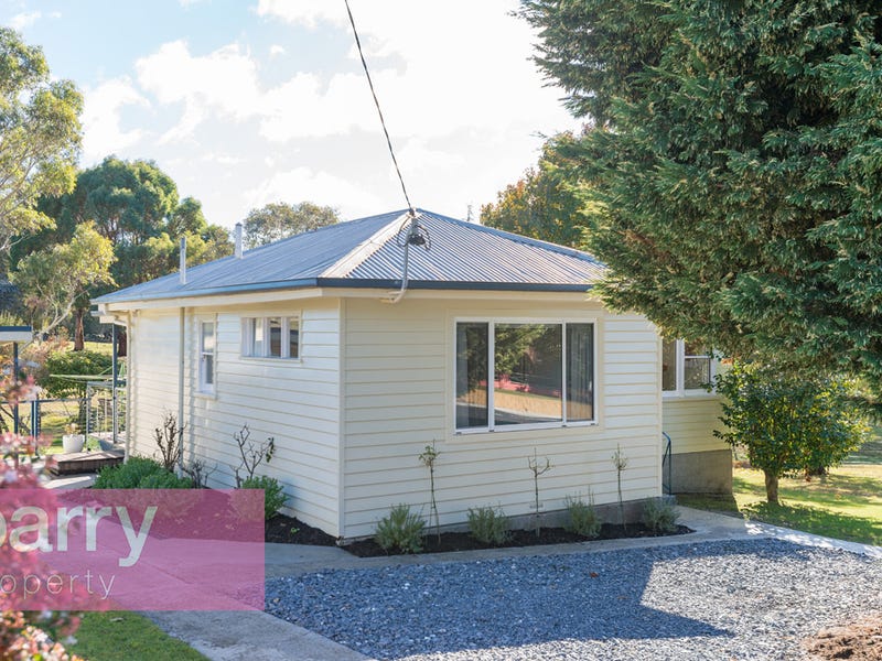 19 Gravelly Beach Road, Blackwall, Tas 7275 Property Details