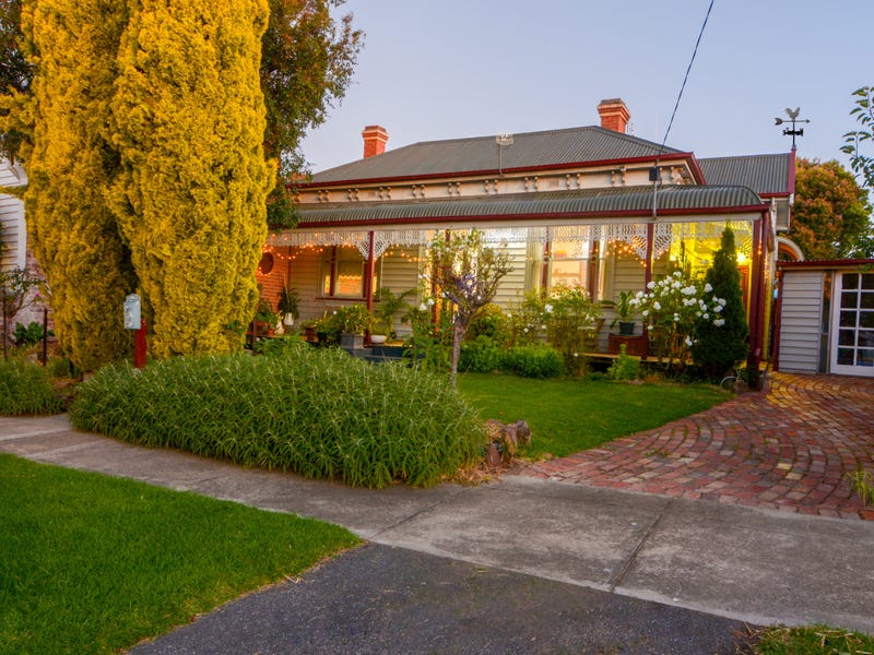 239 QUEEN STREET, Bendigo, Vic 3550 House for Sale