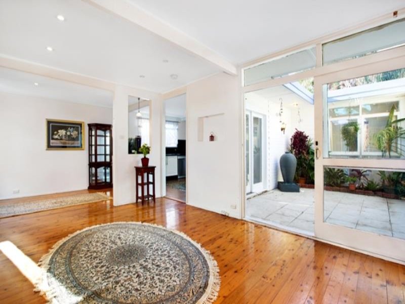 116 Rose Avenue, Wheeler Heights, NSW 2097