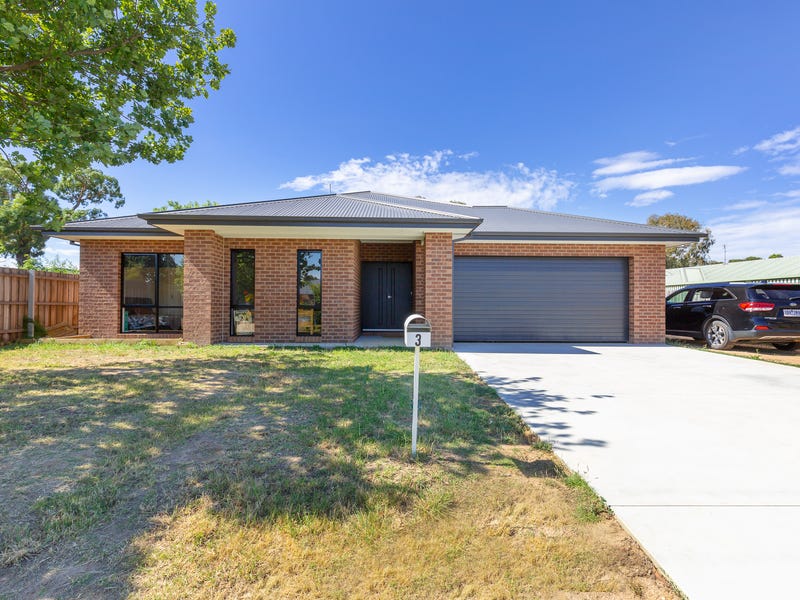 3 BUCKLEY Street, Stratford, Vic 3862 Property Details