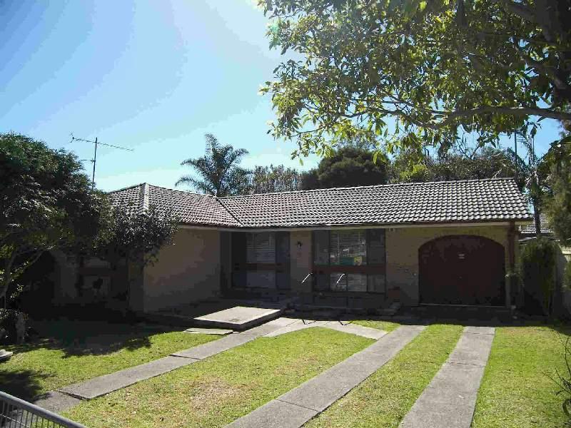51 Loftus Drive, Barrack Heights, NSW 2528