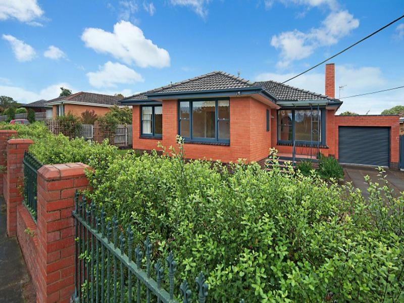 8 St James Crescent, Warrnambool, Vic 3280 Property Details