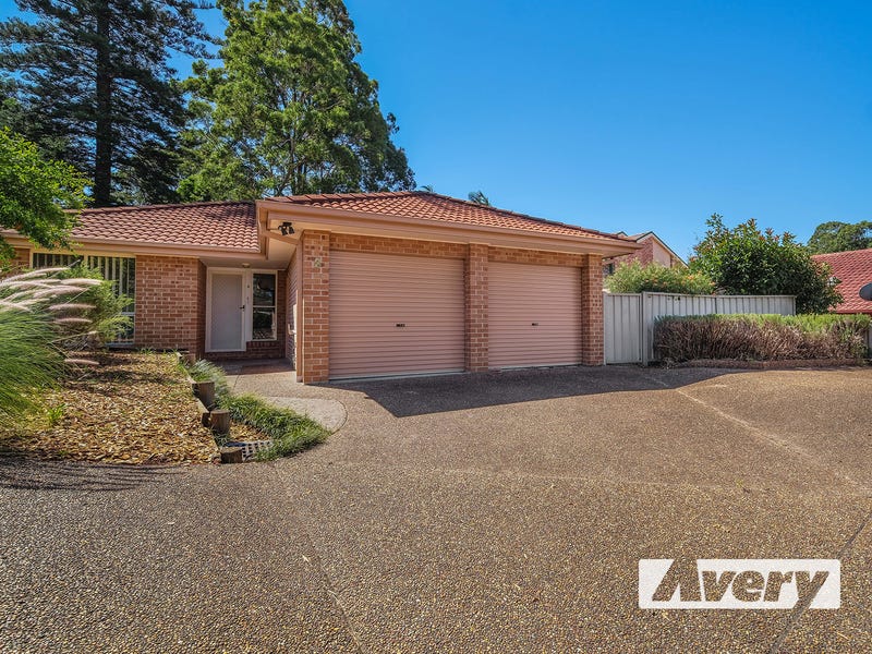 2/12 Oakhampton Court, Toronto, NSW 2283