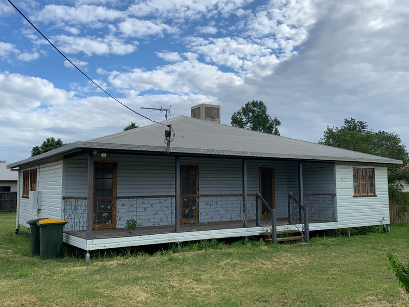 Houses for Sale in Miles, QLD 4415