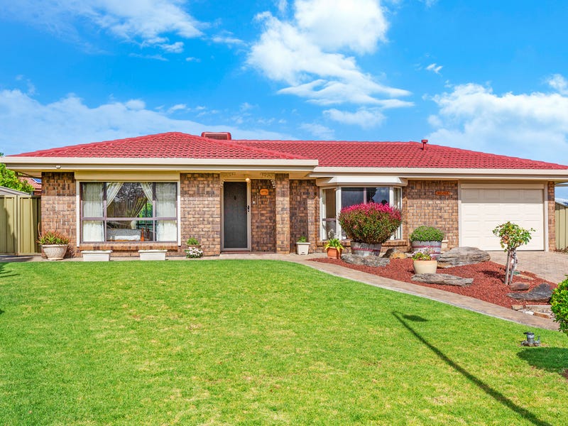 4 Bill Court, Woodcroft, SA 5162 - Property Details