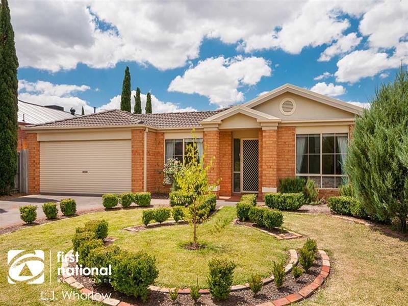 13 Duncraig Grove, Sunbury, VIC 3429