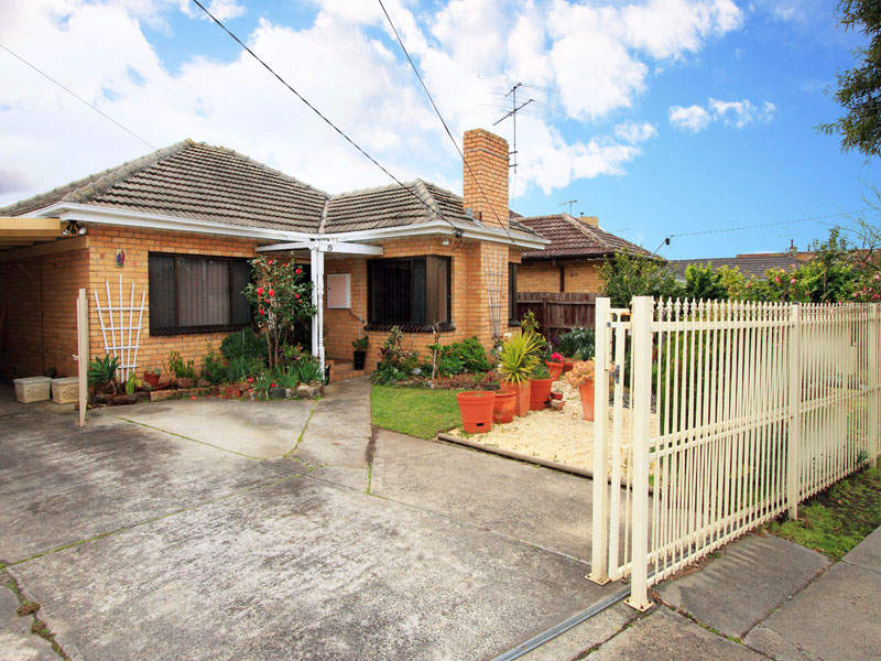 19 Glendale Road, Springvale, VIC 3171