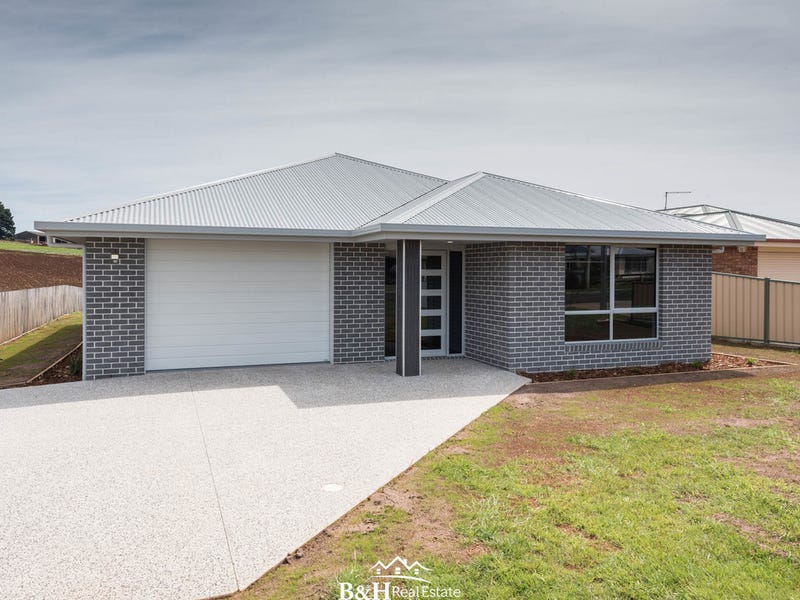 104 Pine Road, Penguin, TAS 7316