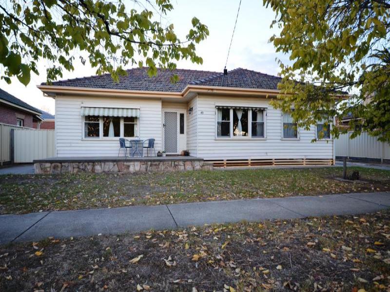 48 Raglan Street, White Hills, VIC 3550