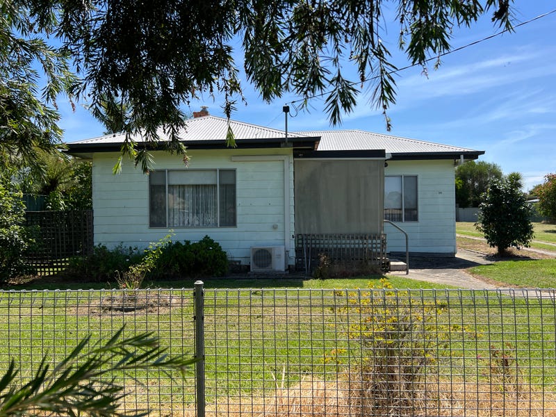 23 Perry Street, Orbost, Vic 3888 House for Sale