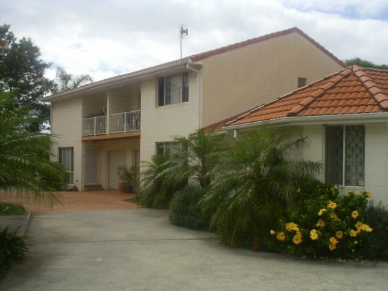 13 Pioneer Road, Bellambi, NSW 2518