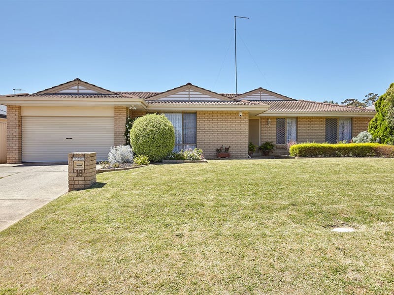 18 Turfan Way, Munster, WA 6166 Property Details