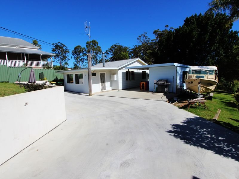 26 High Street, Coopernook, NSW 2426