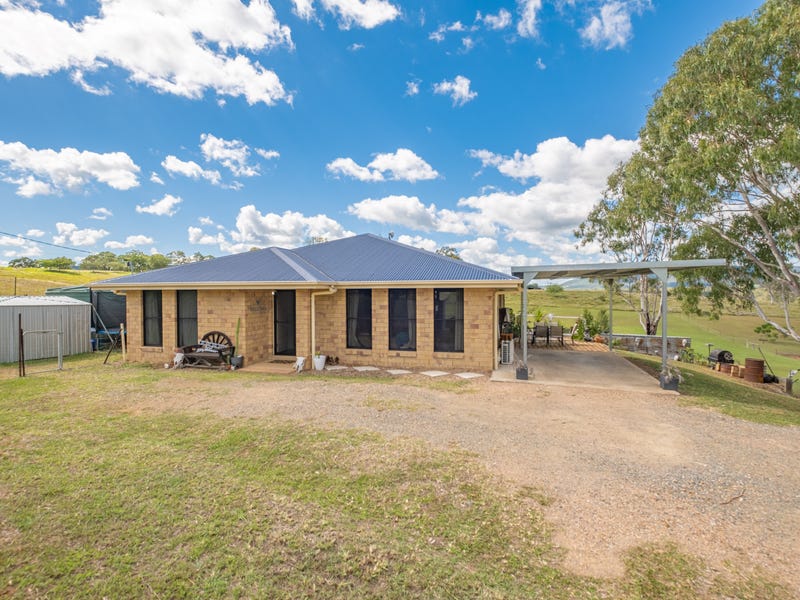 105 Barrett Road, Widgee, QLD 4570