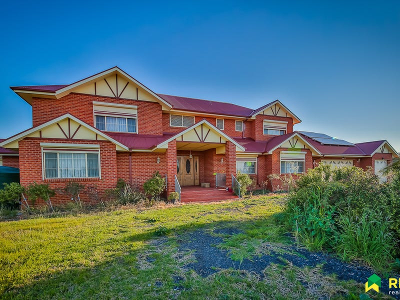 200 Glencoe Drive, Diggers Rest, Vic 3427