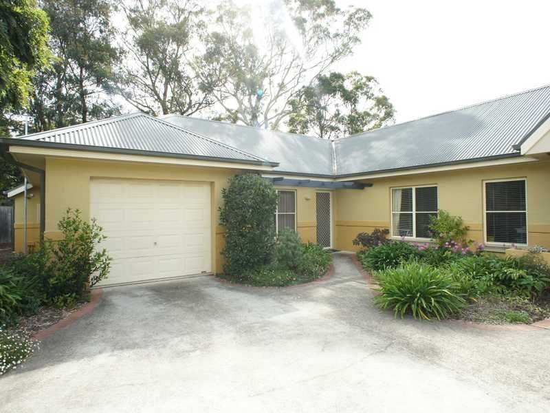 Villa 10/10 Park Road, Bowral, NSW 2576 Property Details