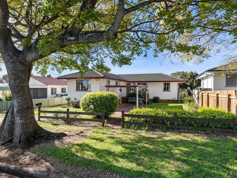 7 Mcintyre Street, Centenary Heights, QLD 4350