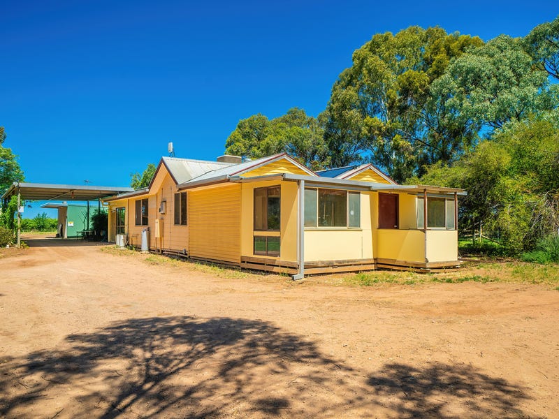 440 Irymple Avenue, Nichols Point, VIC 3501