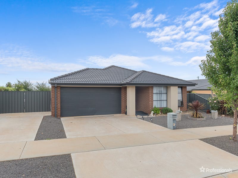 30 Forest View Drive, Maryborough, VIC 3465