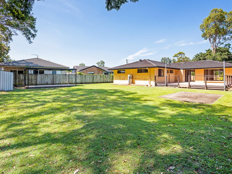 89 Crescent Avenue, Hope Island, Qld 4212