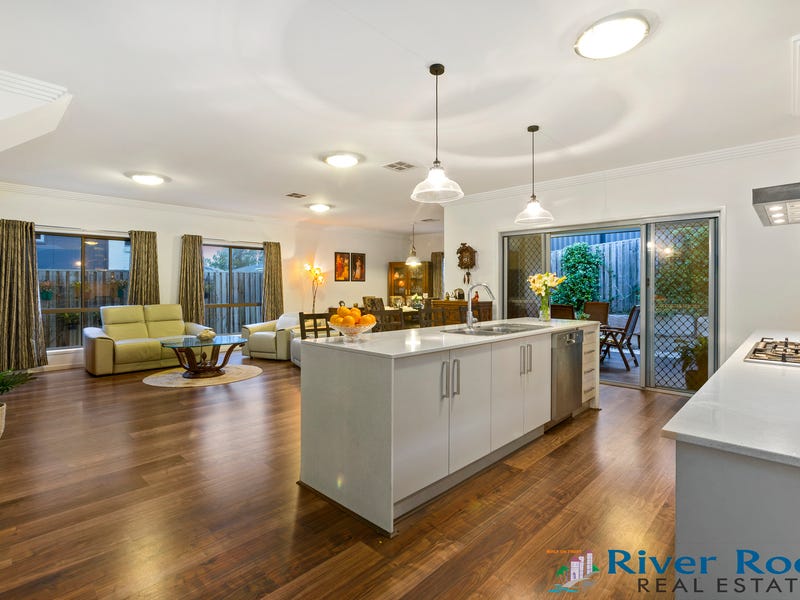 42 Chapman Place, Oxley, QLD 4075