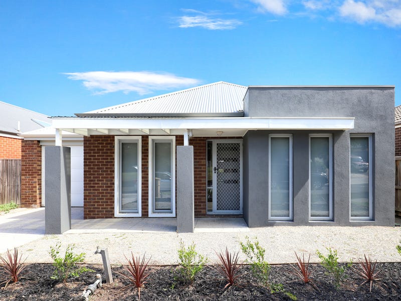 23 Royal Terrace, Craigieburn, Vic 3064 Property Details