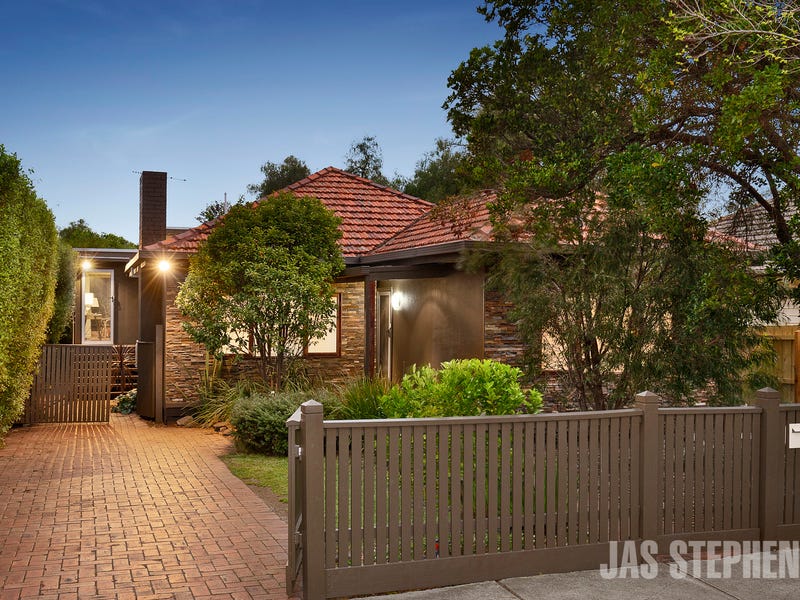 17 Hawkhurst Street, Yarraville, Vic 3013 Property Details