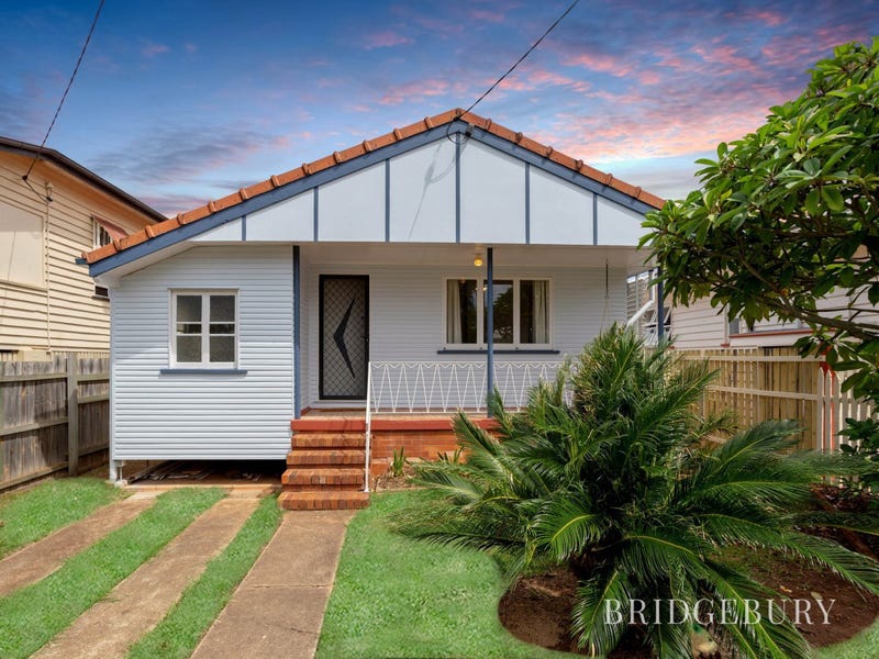 13A Herbert Street, Scarborough, Qld 4020