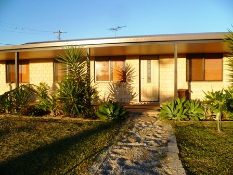 77 Hartley Street, Emu Park, QLD 4710