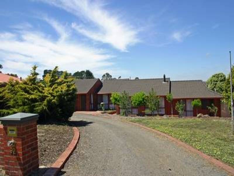 92 Skyline Drive, Gisborne, Vic 3437 Property Details