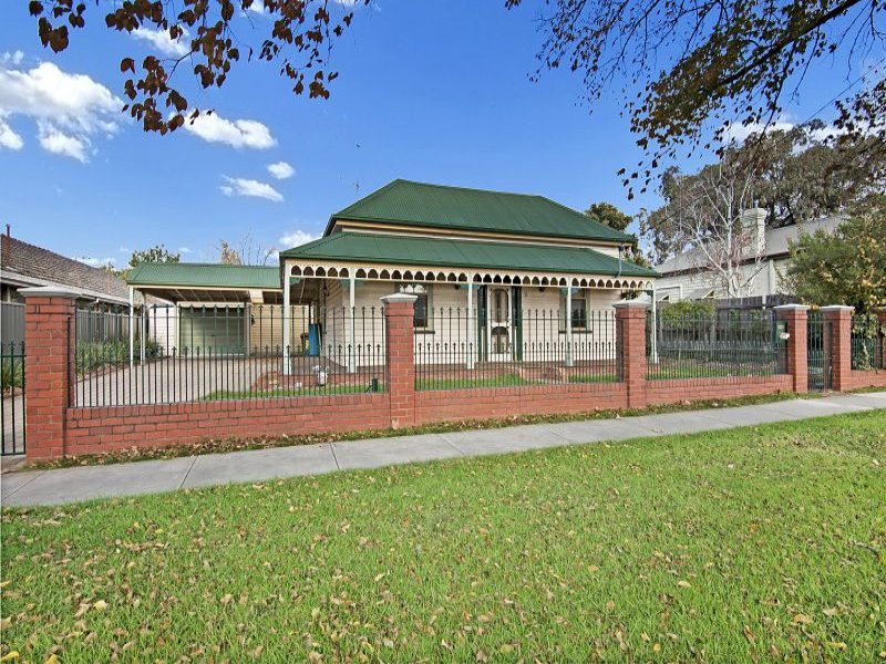 22 Hopetoun Street, Bendigo, Vic 3550 Property Details
