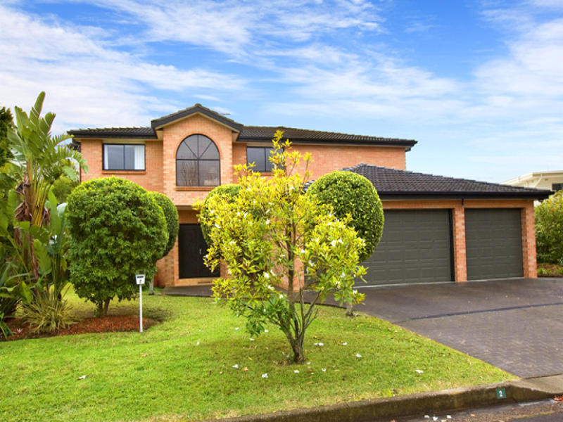2 Whitmont Cres, St Ives Chase, NSW 2075