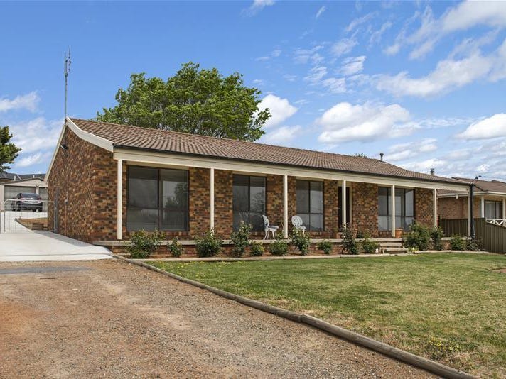 15 Morton Avenue, Yass, NSW 2582 Property Details