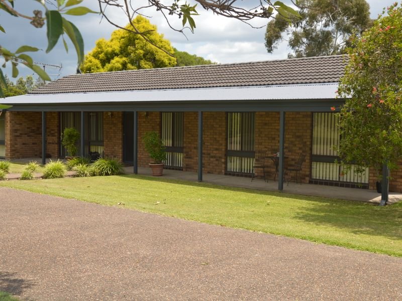 4 Nelson Street, Greta, NSW 2334