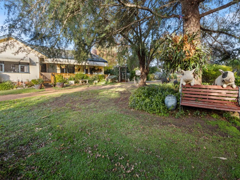 2 Padbury Road, Bridgetown, WA 6255 Property Details