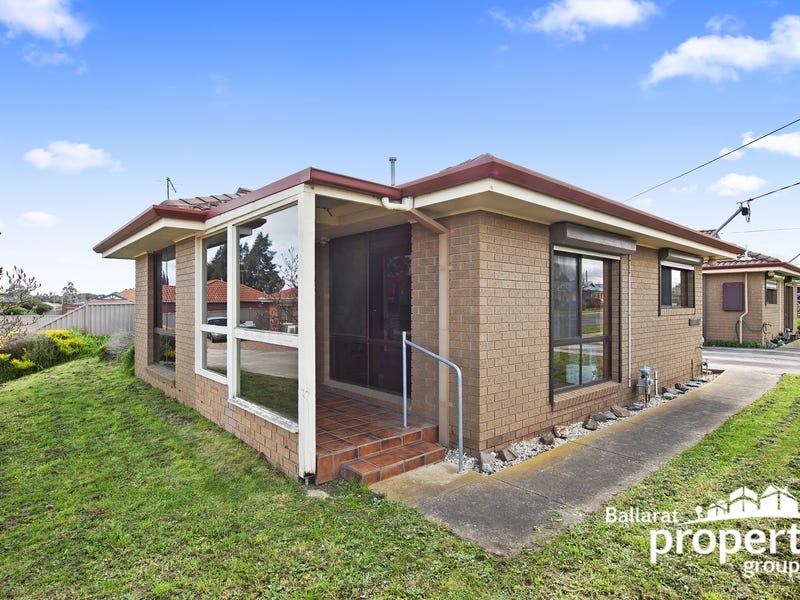 17/244 Spencer Street, Sebastopol, VIC 3356