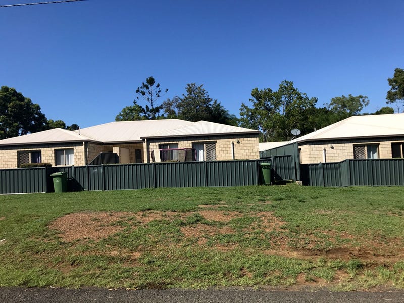 67 East Street, Esk, QLD 4312