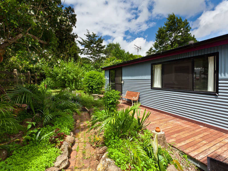 69 Lismore Road, Bangalow, NSW 2479 Property Details