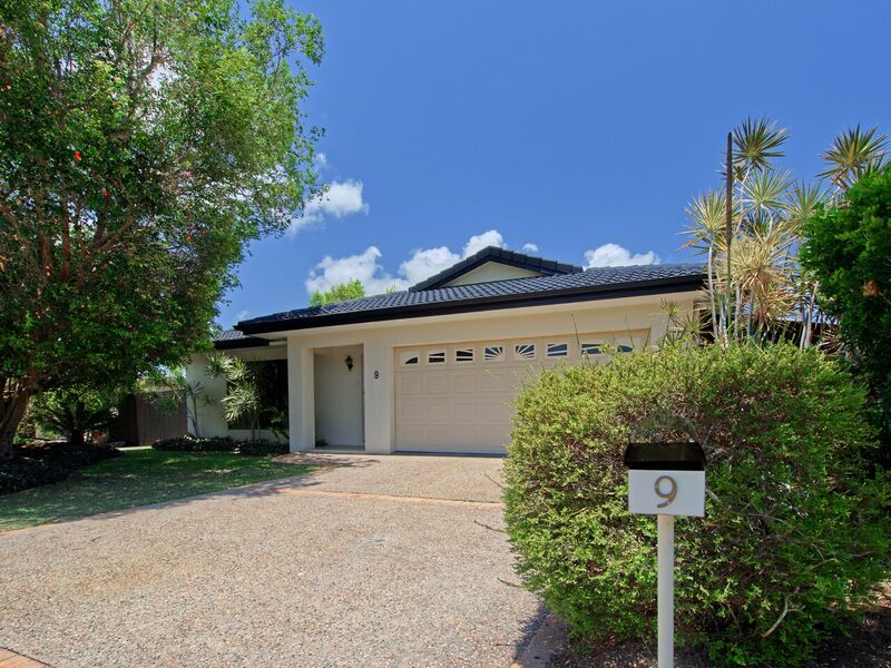 9 Brolga Street, Craiglie, Qld 4877 Property Details