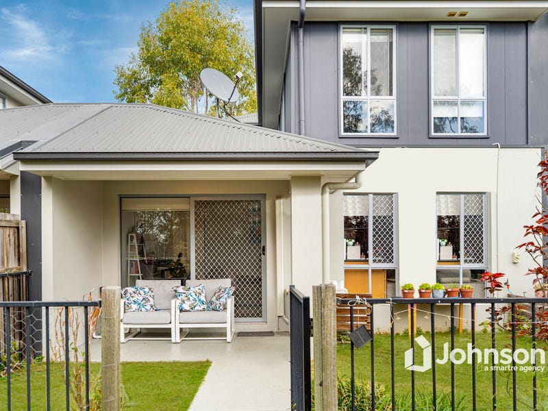 Real Estate & Property for Sale in Waterside Dr, Springfield Lakes, QLD