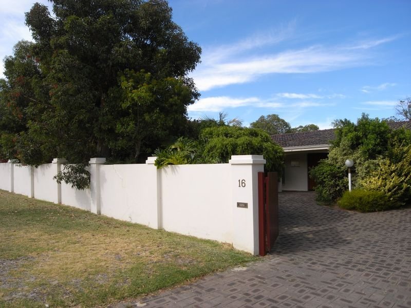 16 Hynes Road, Dalkeith, WA 6009 Property Details